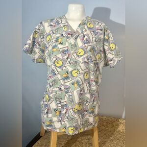 Looney Tunes small scrub top Tweety